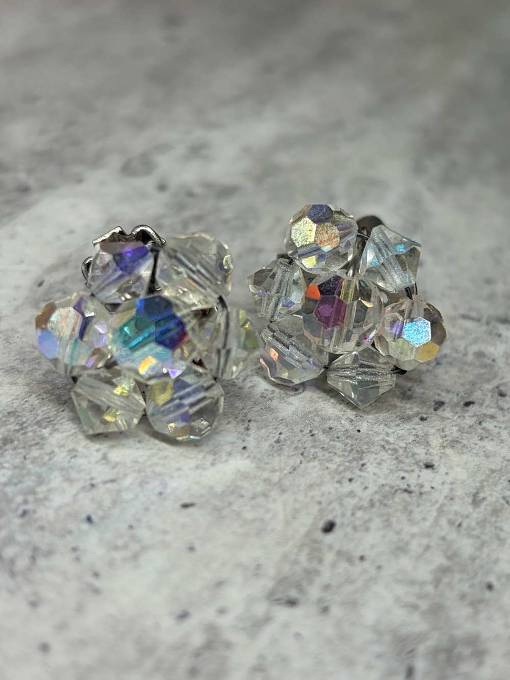Vintage AB Crystal Cluster Earrings Clip On Silver Tone Jewelry - Picture 4 of 4